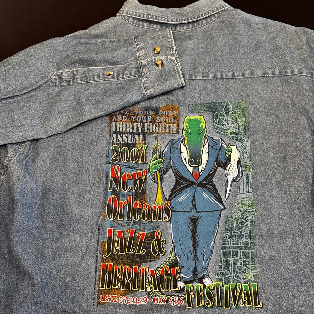 07 New Orleans Jazz Festival Shirt Mens XL Denim‎ Gator NOLA Chambray Heritage
